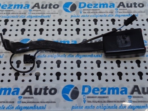 Capsa centura scaun dreapta cu fir, 1K4857756C, Vw Jetta 3 (1K2) 2005-2010