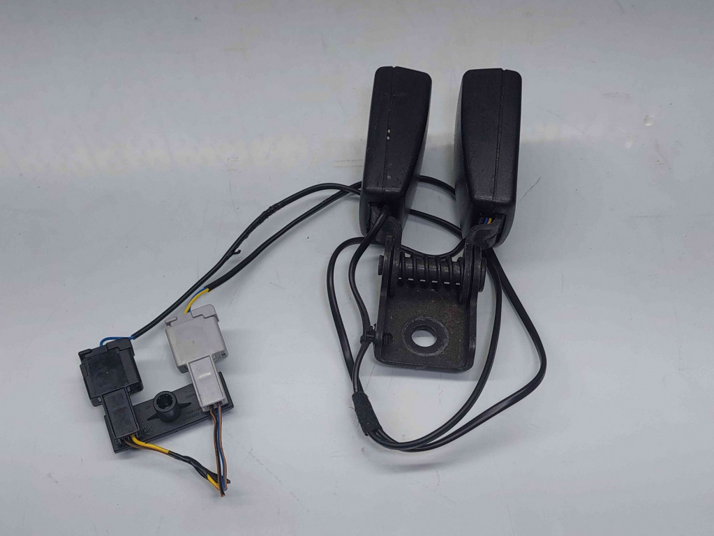 Capsa centura spate mijloc Opel Astra J [Fabr 2009-2015] 13283358