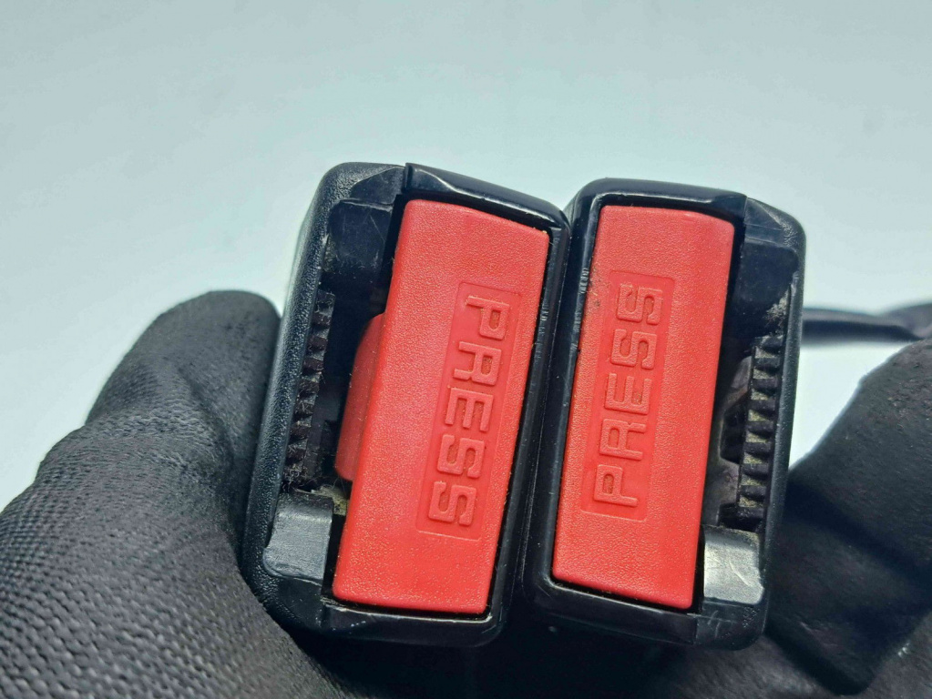 Capsa centura spate mijloc Peugeot 207 (WA) [Fabr 2006-2012] OEM