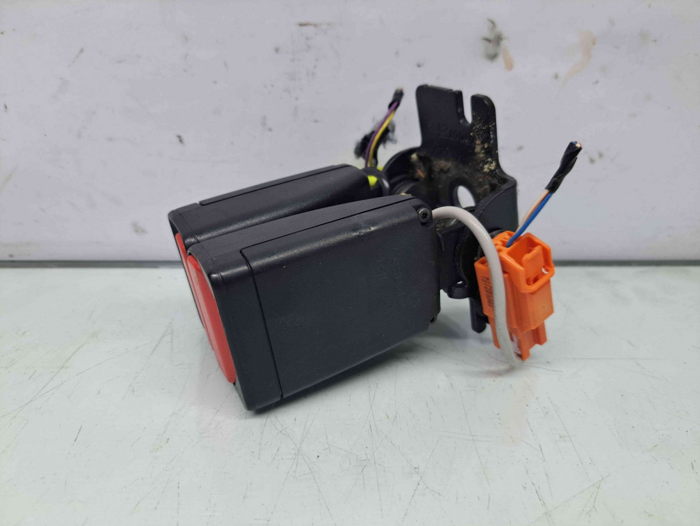 Capsa centura spate mijloc Volvo V40 [Fabr 2013-2019] 31377484