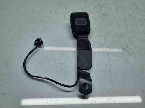 Capsa centura stanga fata Audi A1 Sportback (8XF) [Fabr 2011-2018] 9X0857755B