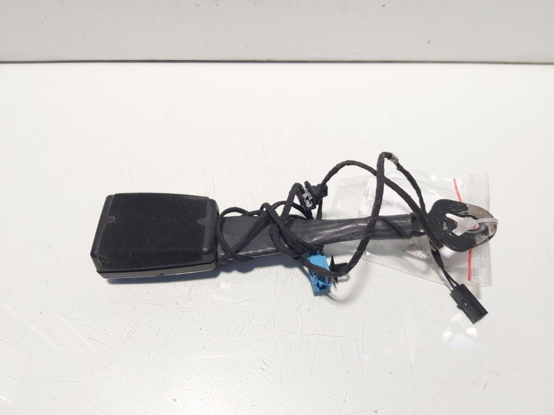 Capsa centura stanga fata cu fir, cod 5C6857756, Vw Jetta 4 (6Z) (id:636089)
