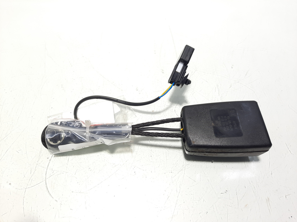 Capsa centura stanga fata cu fir, Opel Astra J Combi (idi:567618)