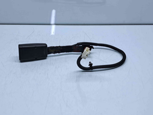 Capsa centura stanga fata Hyundai i30 (FD) [Fabr 2007-2012] OEM