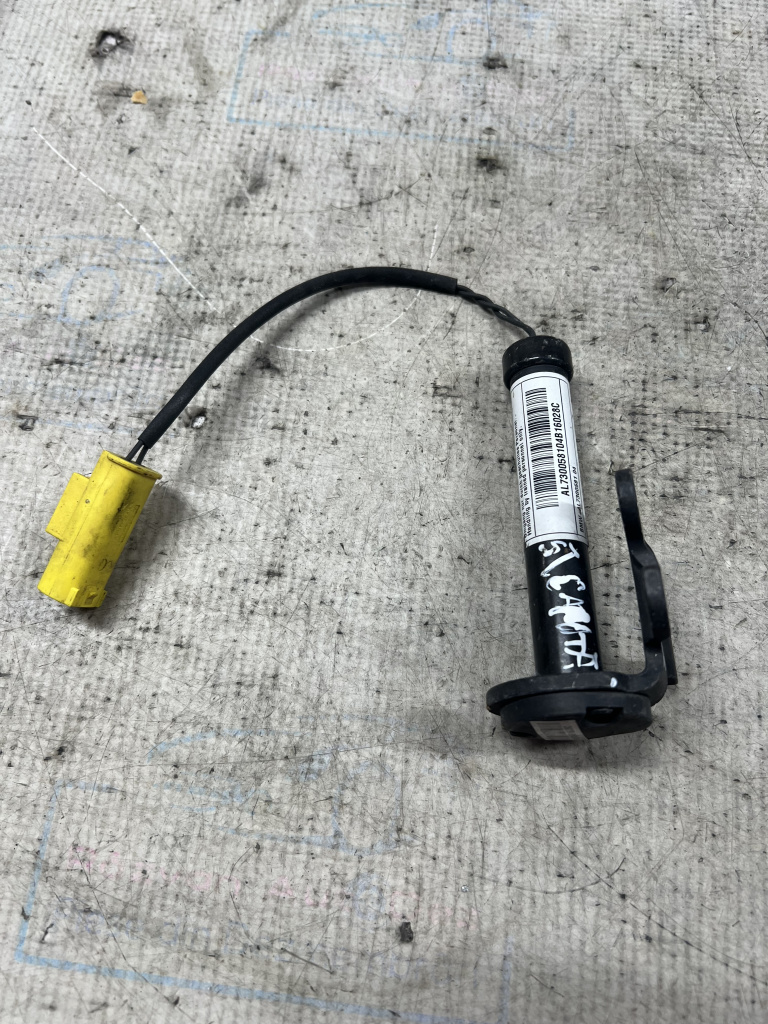 Capsa pirotehnică capota BMW X3 F25 2014, 0589P1000095 / 730058104 / STANGA