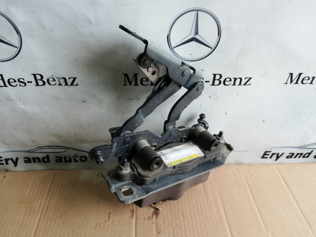 Capsa pirotehnica dreapta Mercedes E class w212