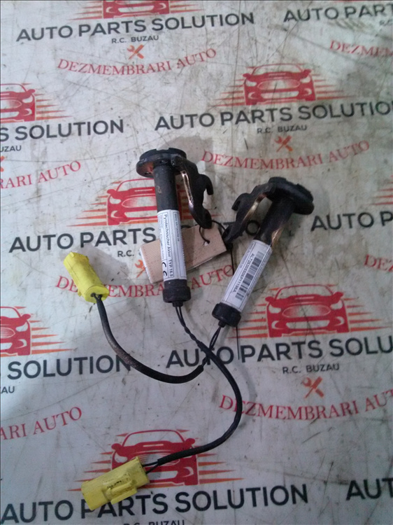 Capse balamale capota BMW F10 2