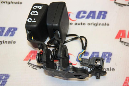 Capse centuri spate Volkswagen Passat B8 2014-2019 8V0857739QVZ
