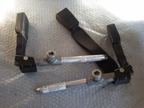 Capse pretensiometri dreapta stanga bmw seria 3 e90 2005-2011 6975364 6975363