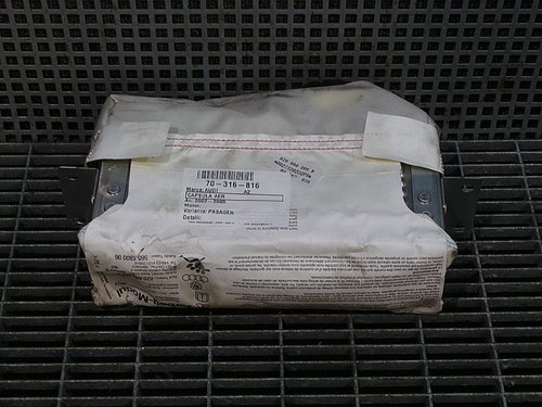 CAPSULA AER PASAGER AUDI A2 - - (2000 2005)
