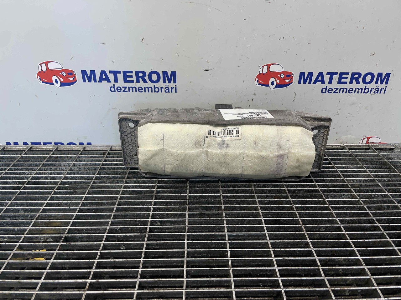 CAPSULA AER PASAGER AUDI A4 A4 - - (2004 2007)
