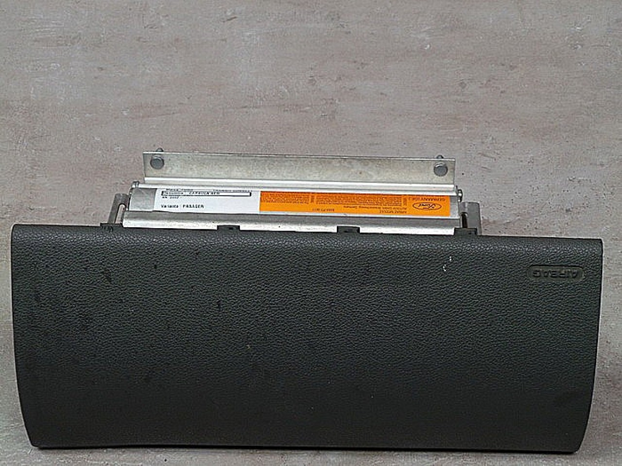 CAPSULA AER PASAGER FORD TRANSIT CONNECT - - (2002 2009)