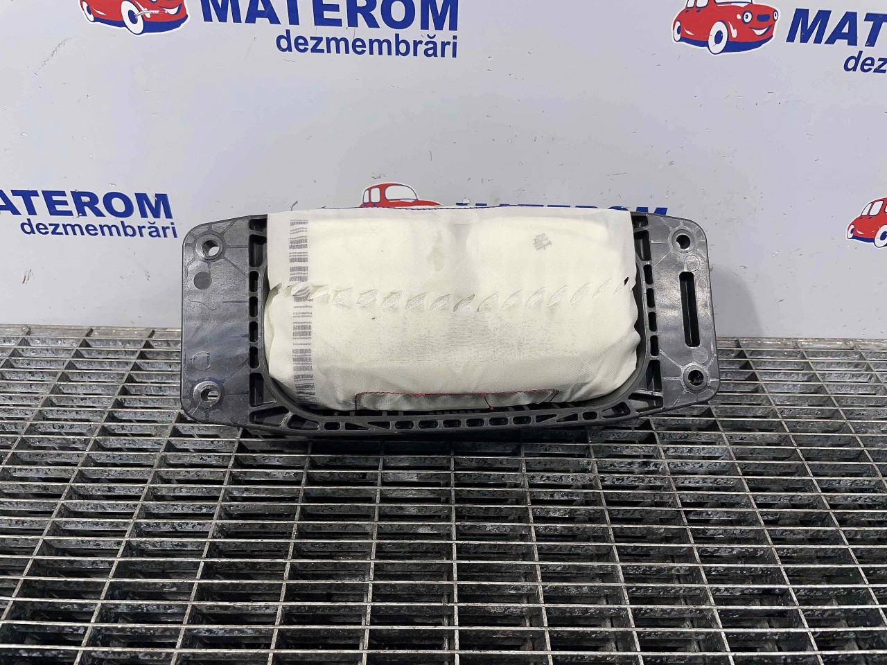 CAPSULA AER PASAGER MERCEDES E-CLASS E-CLASS - - (2016 2020)