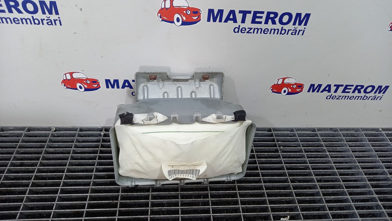 CAPSULA AER PASAGER MITSUBISHI OUTLANDER - - (2006 2012)