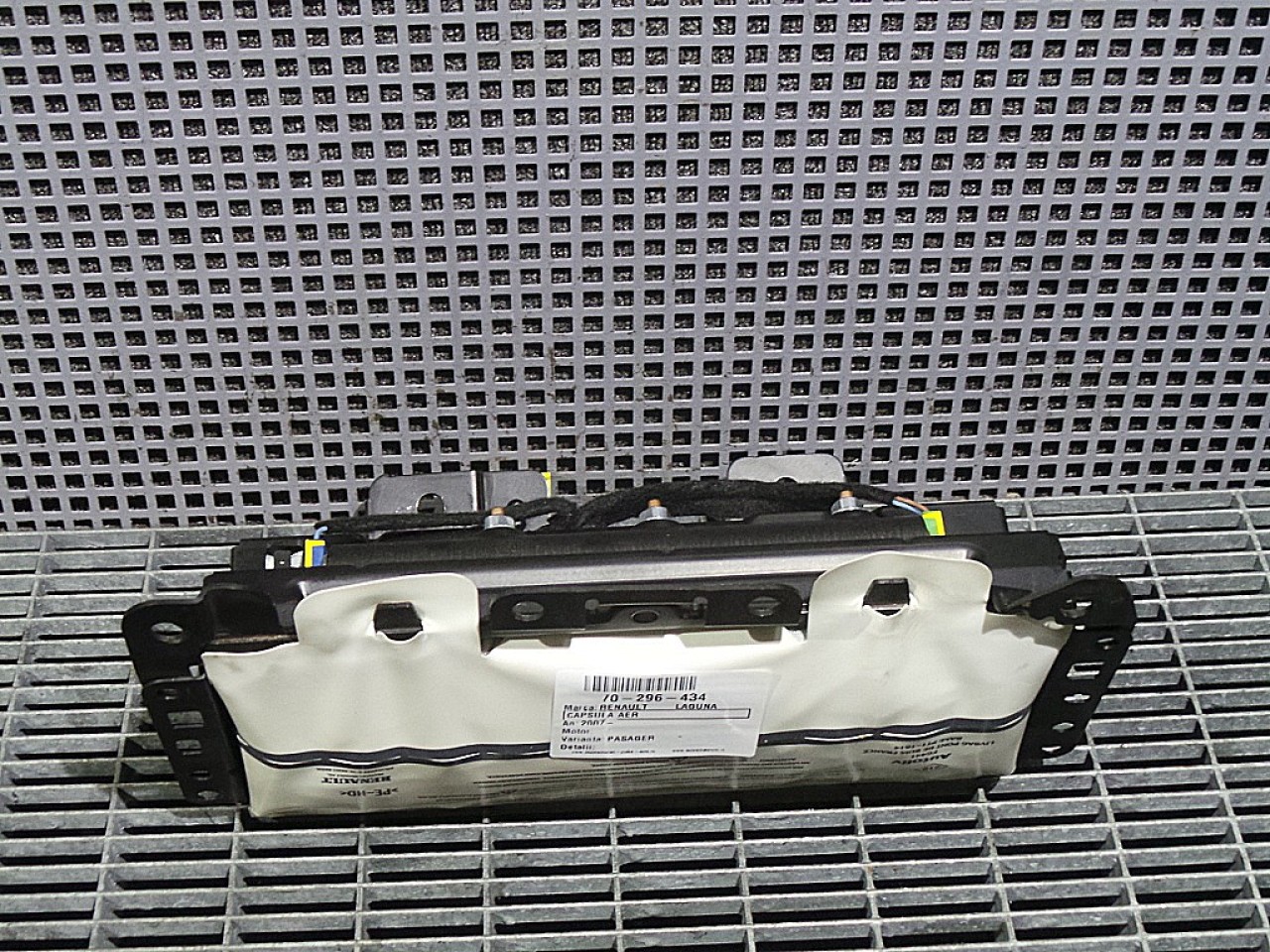 CAPSULA AER PASAGER RENAULT LAGUNA - - (2007 2010)