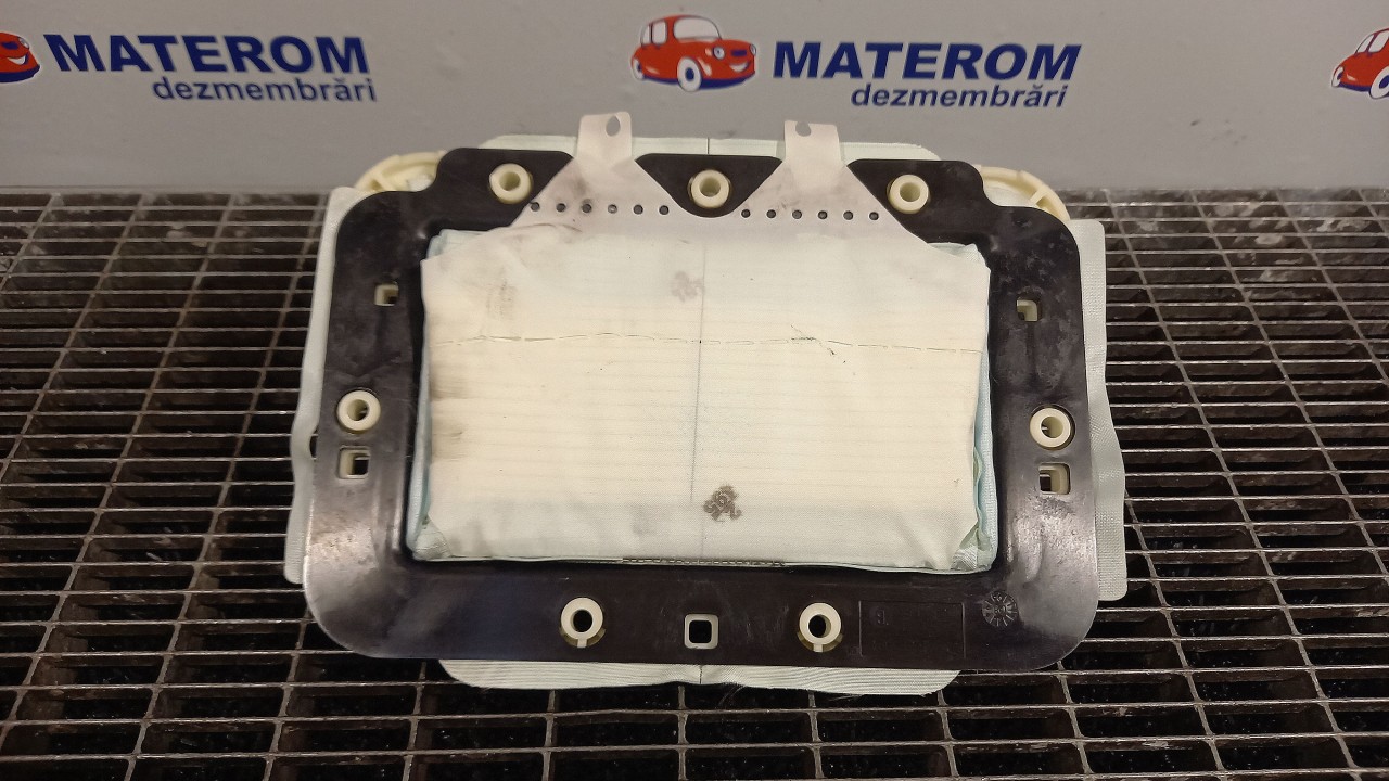 CAPSULA AER PASAGER RENAULT MEGANE - - (2008 2012)