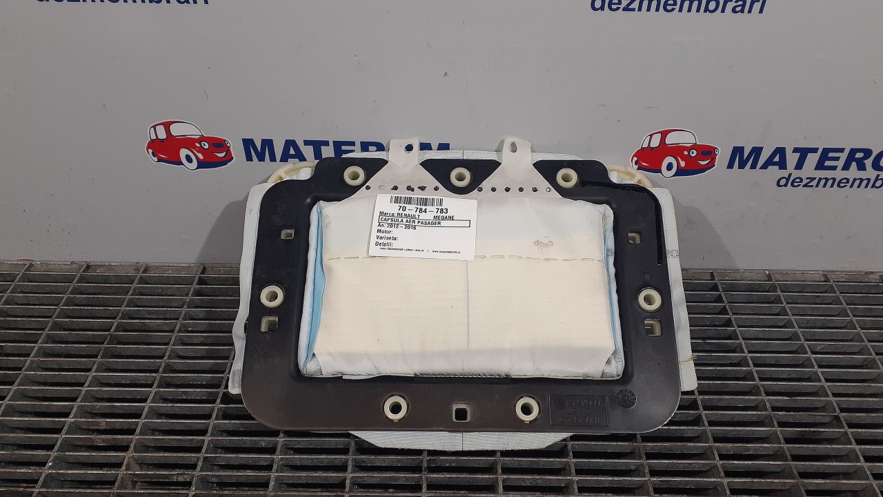 CAPSULA AER PASAGER RENAULT MEGANE - - (2012 2016)