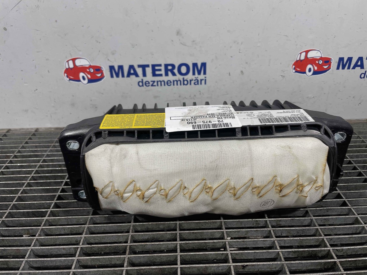 CAPSULA AER PASAGER VW JETTA IV - - (2010 2019)