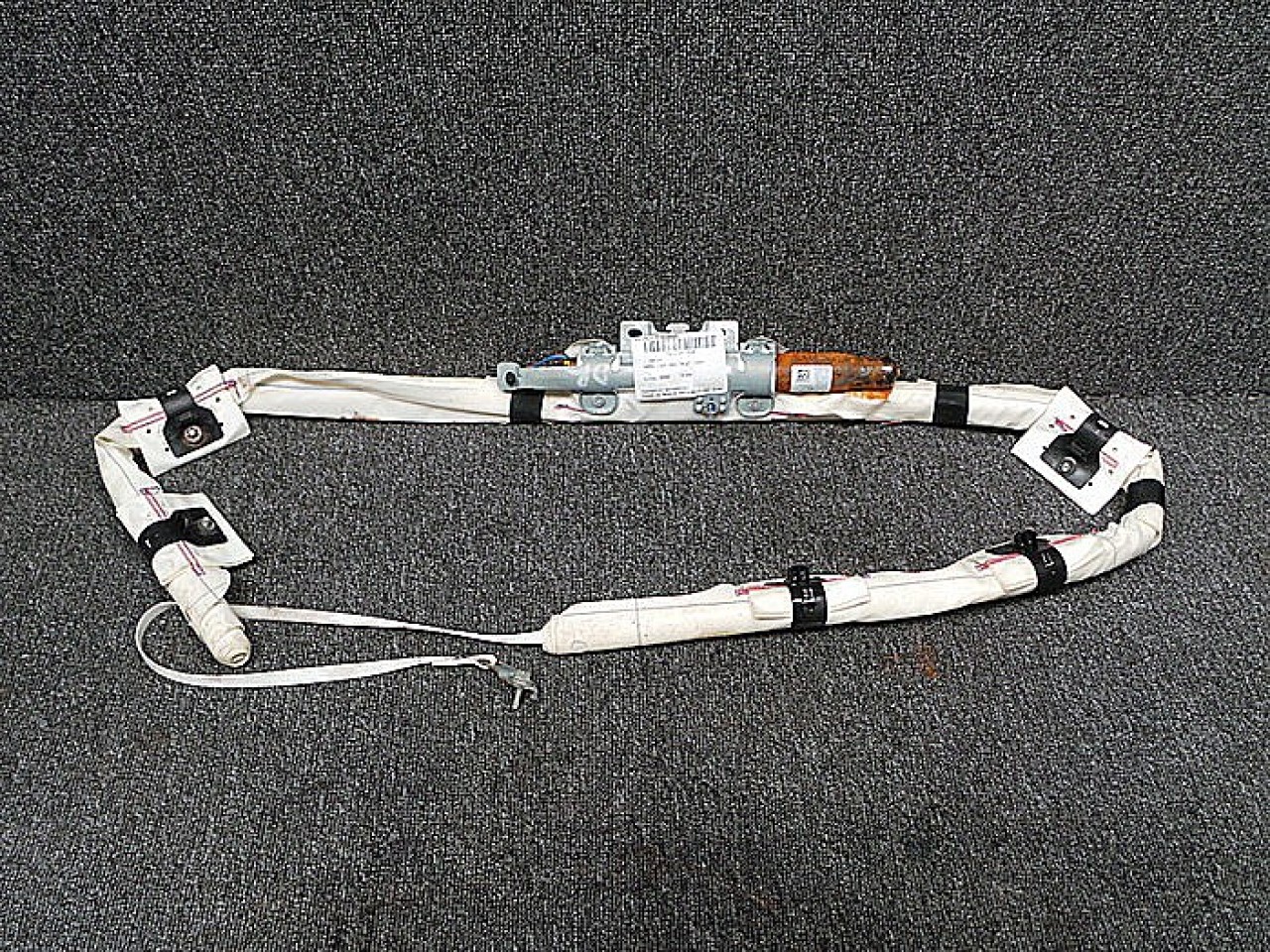 CAPSULA AER PAVILION DREAPTA FORD FOCUS - - (2011 2014)