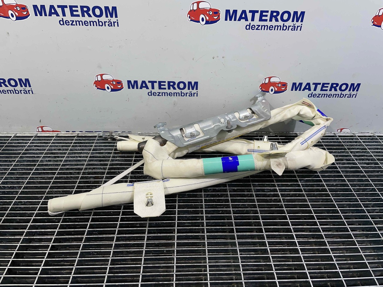 CAPSULA AER PAVILION DREAPTA OPEL ASTRA J ASTRA J - - (2012 2015)