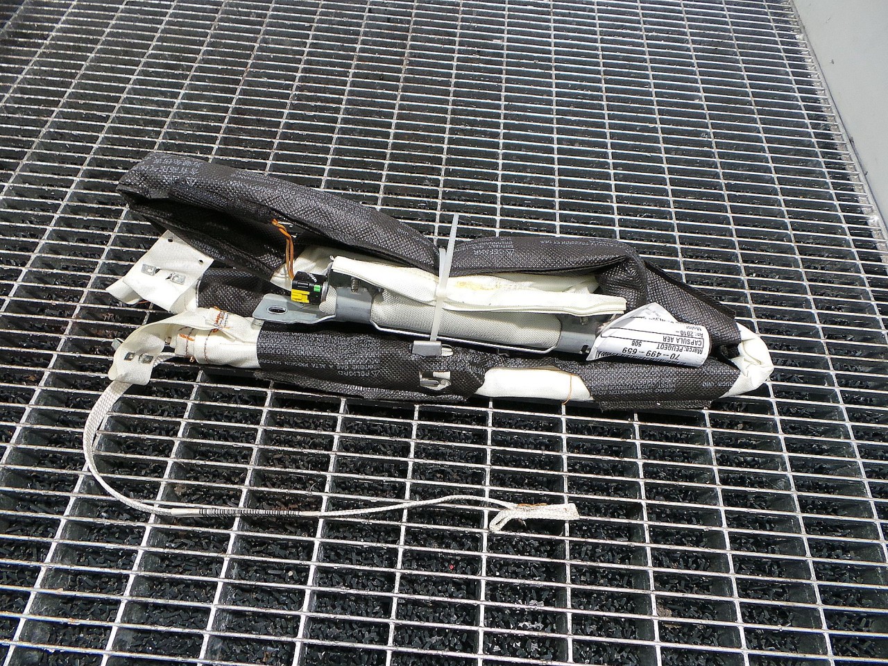 CAPSULA AER PAVILION DREAPTA PEUGEOT 508 508 - - (2010 2014)