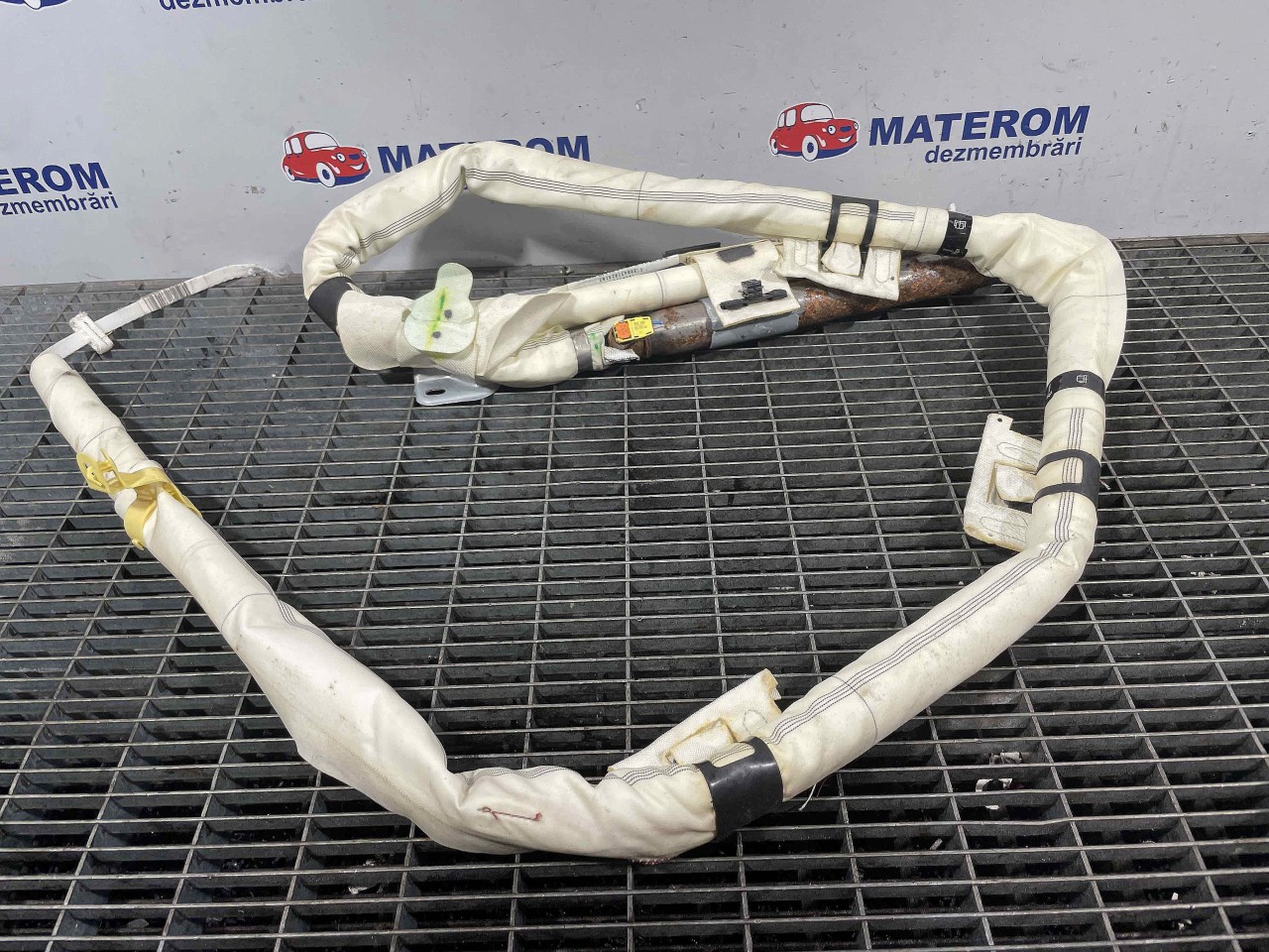 CAPSULA AER PAVILION DREAPTA VW TIGUAN - - (2010 2015)