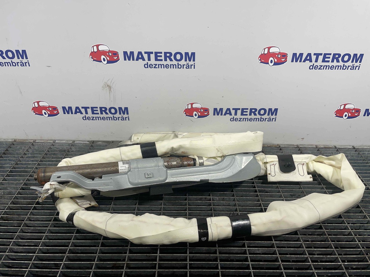 CAPSULA AER PAVILION DREAPTA VW TIGUAN TIGUAN - - (2010 2015)