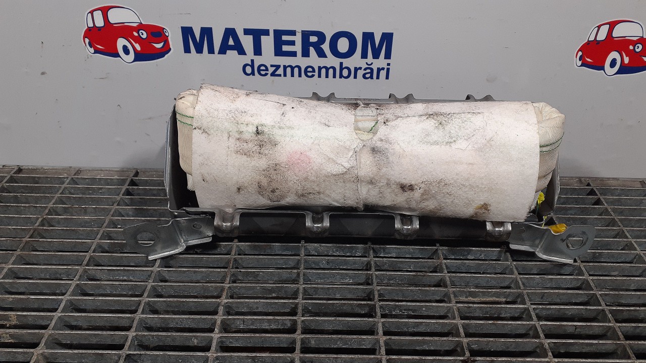 CAPSULA AER PEDALIER TOYOTA AURIS - - (2012 2015)