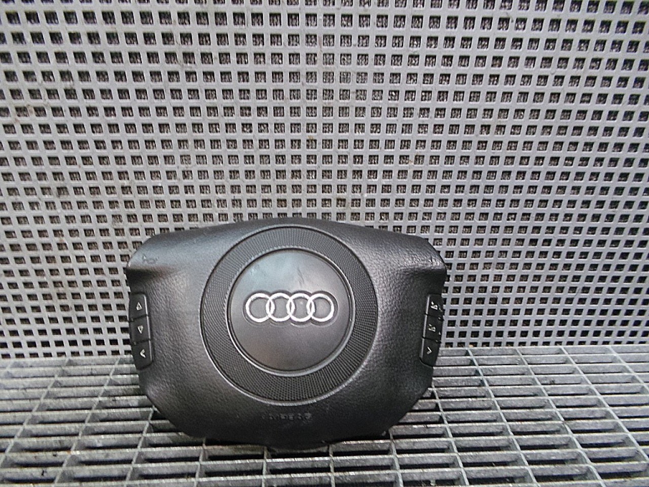 CAPSULA AER VOLAN AUDI A6 A6 - - (1997 2001)