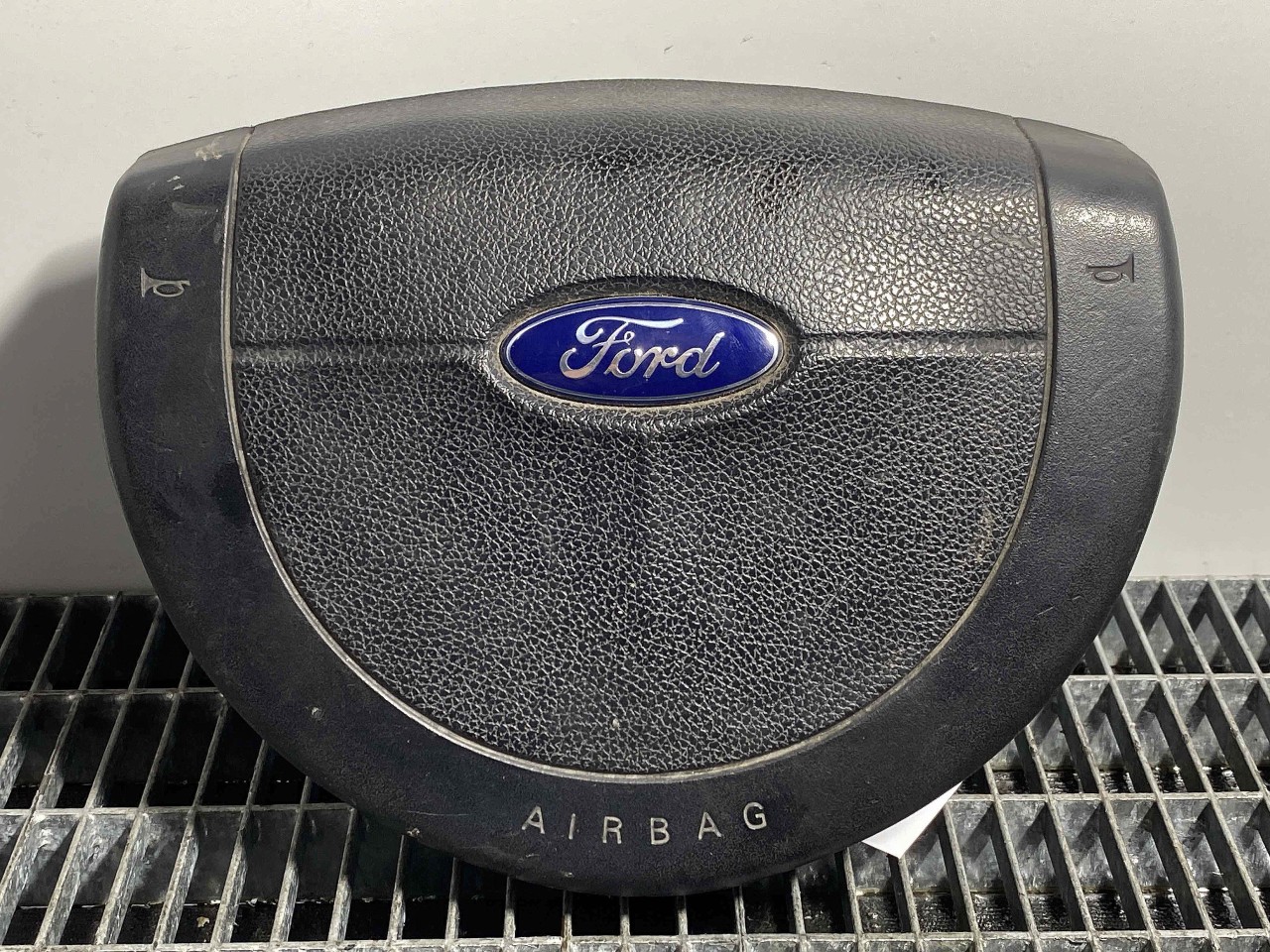 CAPSULA AER VOLAN FORD FIESTA - - (2002 2005)