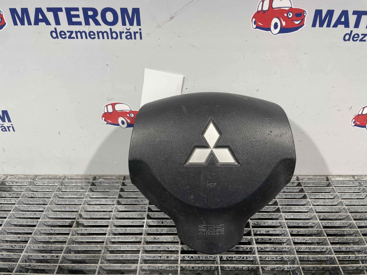 CAPSULA AER VOLAN MITSUBISHI OUTLANDER - - (2006 2012)