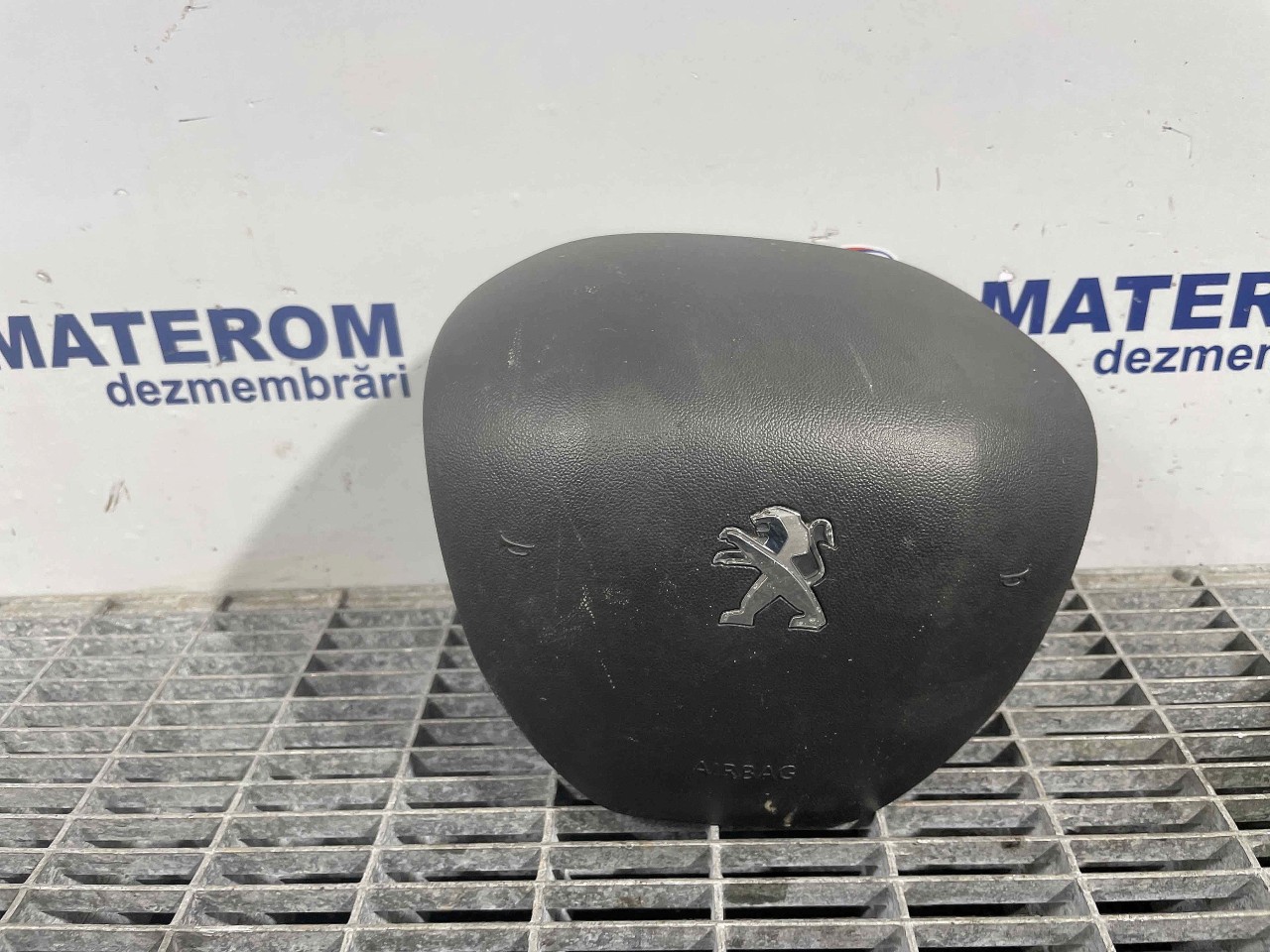 CAPSULA AER VOLAN PEUGEOT 2008 2008 - - (2013 2018)