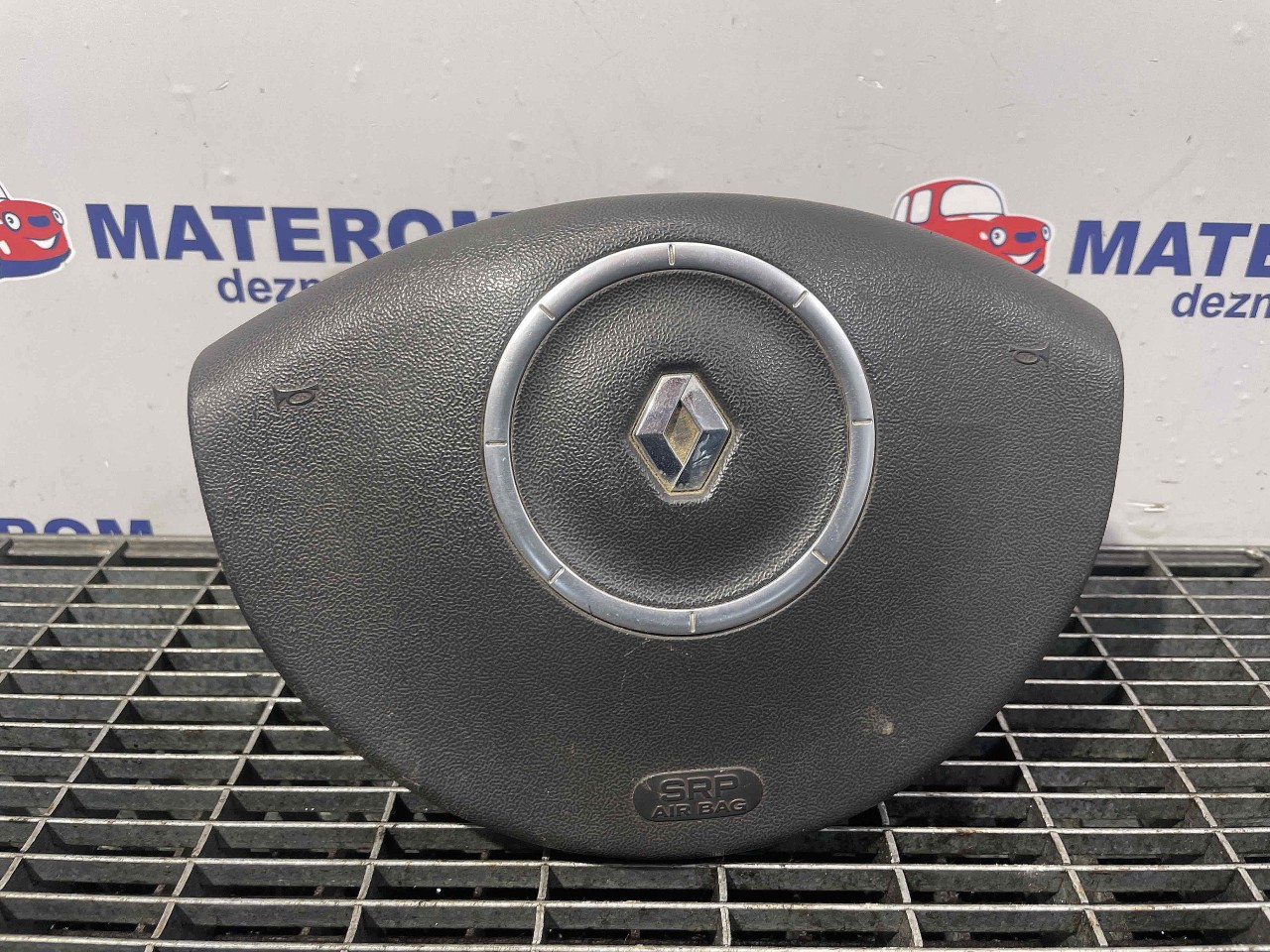 CAPSULA AER VOLAN RENAULT MEGANE - - (20