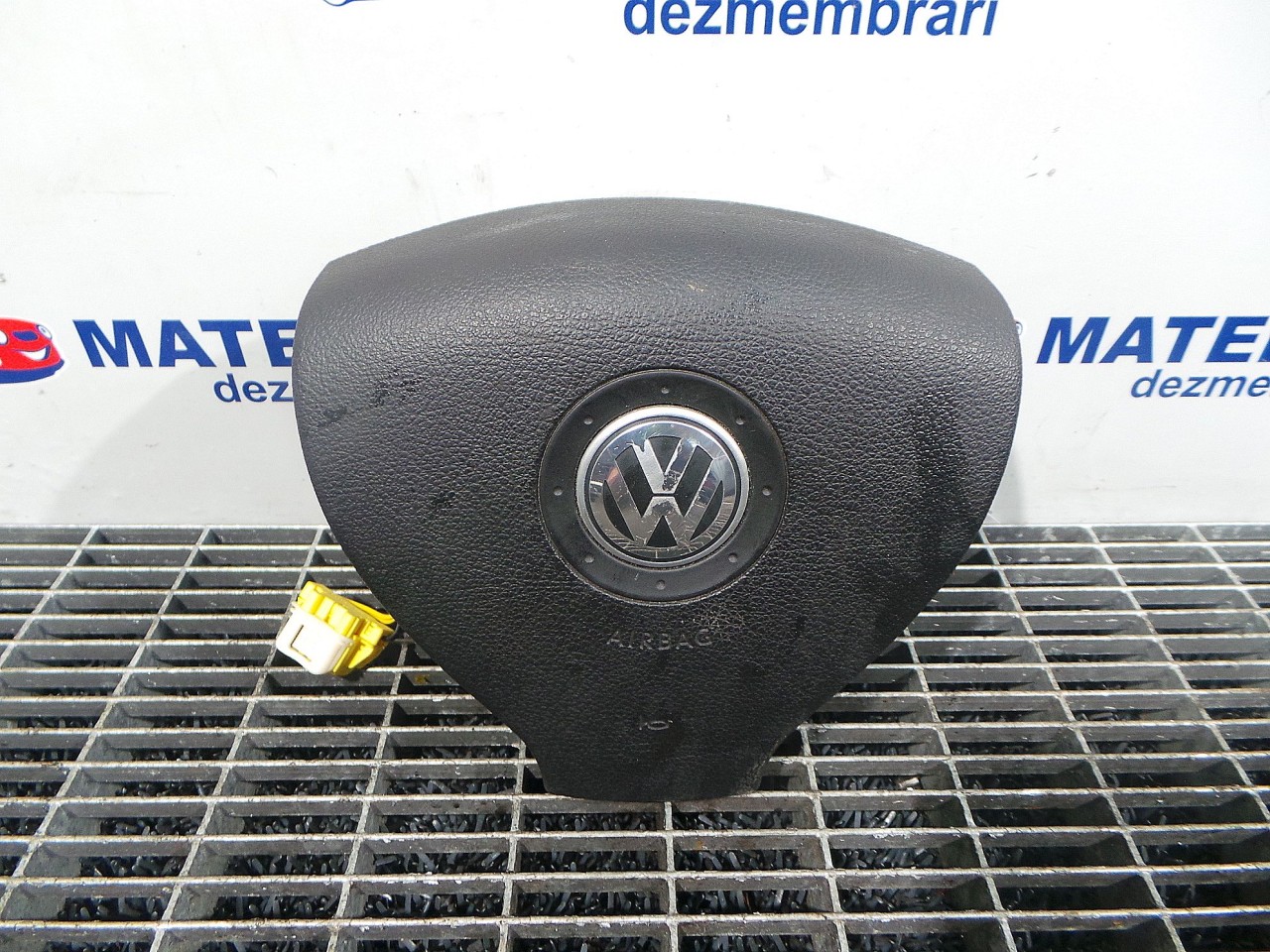 CAPSULA AER VOLAN VW GOLF V - - (2004 2008)
