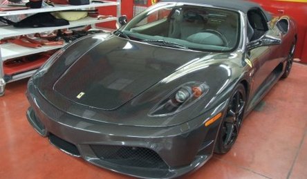 Carbon Velvet: Ferrari 430 Scuderia 16M Carbon Edition