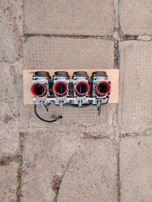 CARBURATOARE suzuki gsxr 600 SRAD