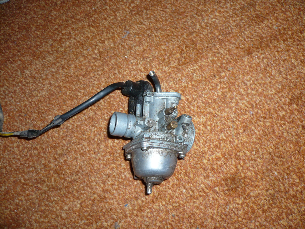 Carburator Mikuni Yamaha Jog,Aerox,Mbk Bosster,Nitro Ovetto