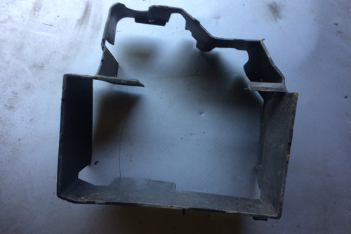 Carcasa acumulator Fiat Stilo [2001 - 2010] Hatchback 5-usi 1.9 JTD MT (116 hp)