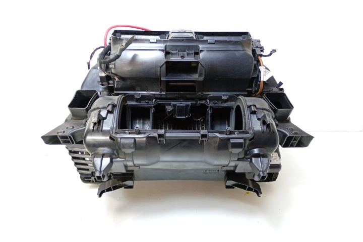 Carcasa aeroterma 64116912213 BMW Seria 5 E60/E61 [2003 - 2007]