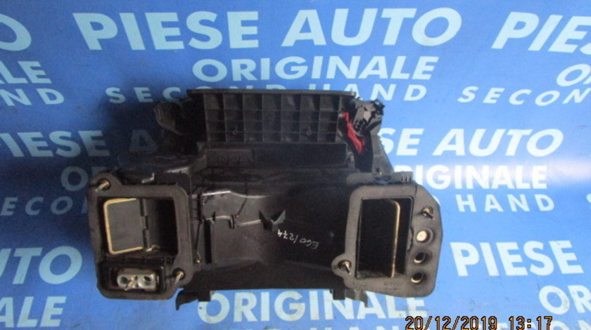 Carcasa aeroterma BMW E60 2004;  6912212