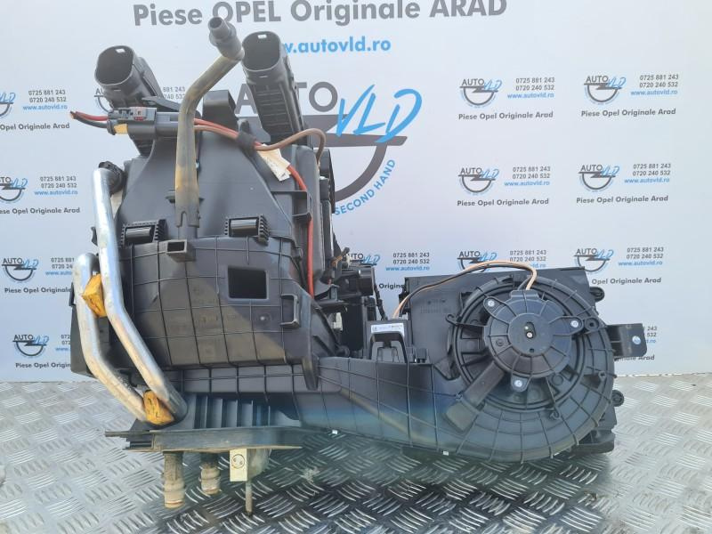 Carcasa aeroterma habitaclu volan stanga Opel Astra J GTC 2012-2018
