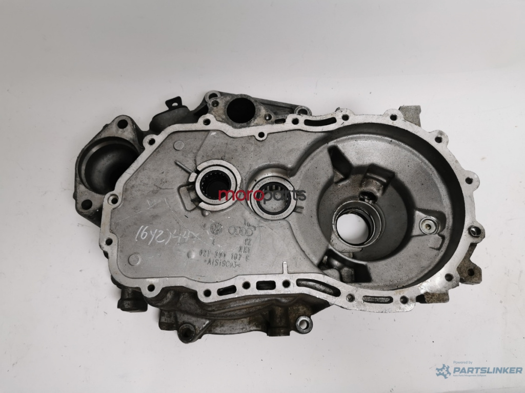 Carcasa ambreiaj cutie Skoda Fabia (6Y2) Hatchback 2006 1.4 TDI SKODA FABIA (6Y2) [ 1999 - 2008 ] OEM 02T301107C