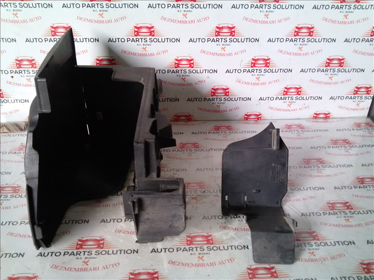 Carcasa baterie 1.9 OPEL VECTRA C an fabr. 2007