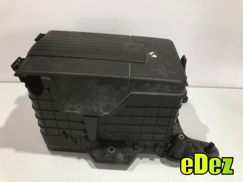 Carcasa baterie Audi A3 (2003-2008) [8P1] 2.0 tdi CFGC 1K0915333H