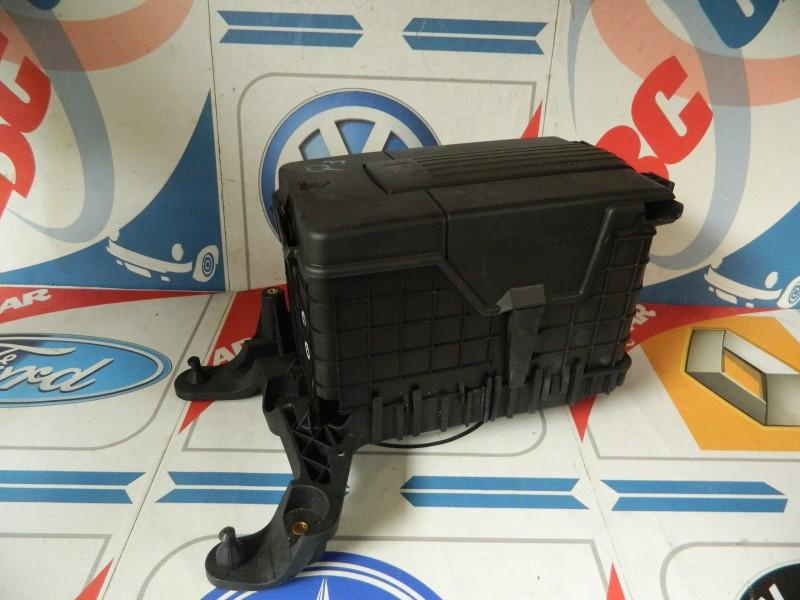 Carcasa baterie Audi Q3 2011-2017 8U 3C0915336A