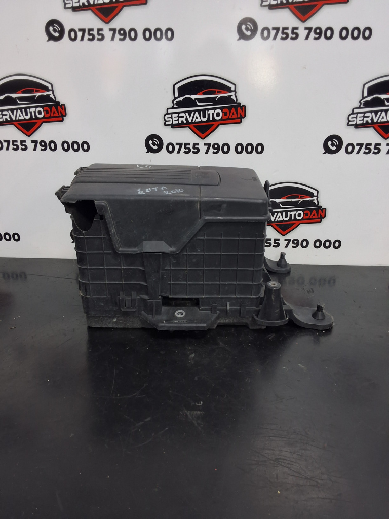 Carcasa baterie Volkswagen Jetta 6 (2010-2014) 1.6 Motorina 2010, COMPLETA CU SUPORT / 1K0915333H / 1K0915325A