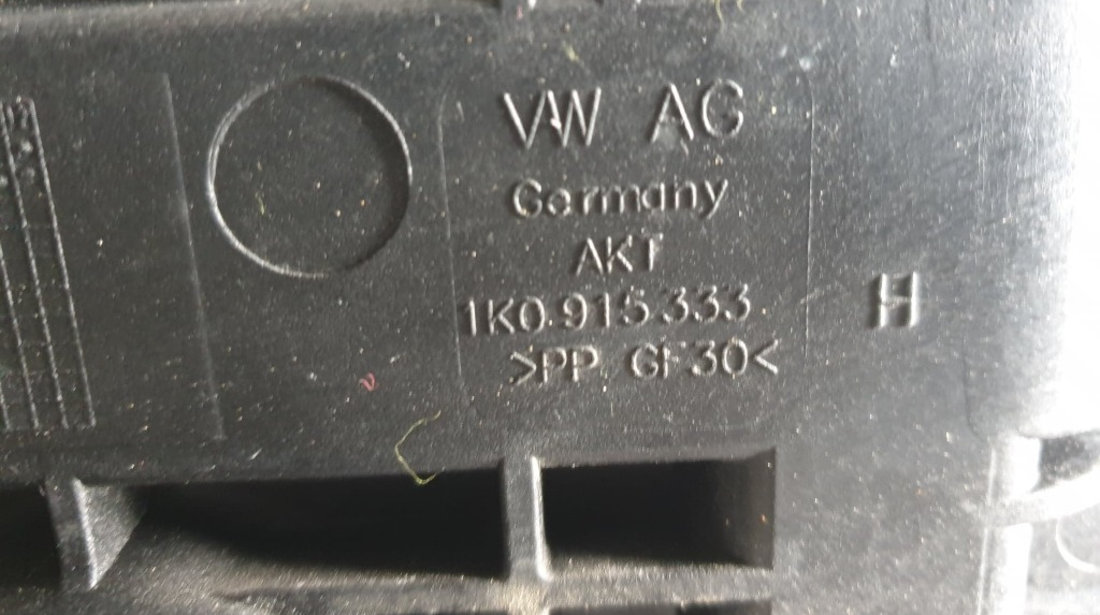 Carcasa baterie VW Beetle 1.2 TSI 16V cod piesa : 1K0915333H