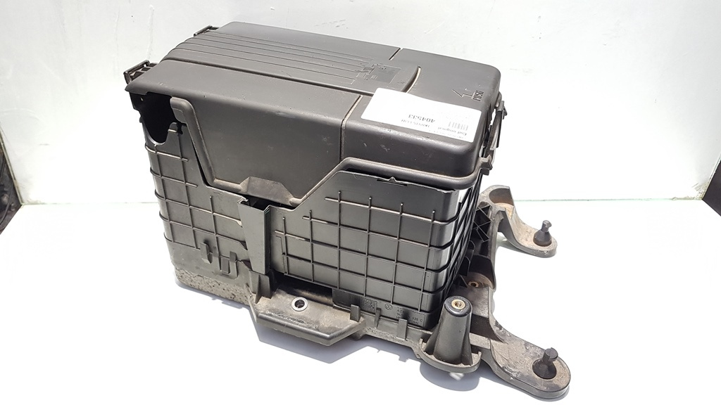 Carcasa baterie, VW Passat Variant (3C5) 1K0915333H