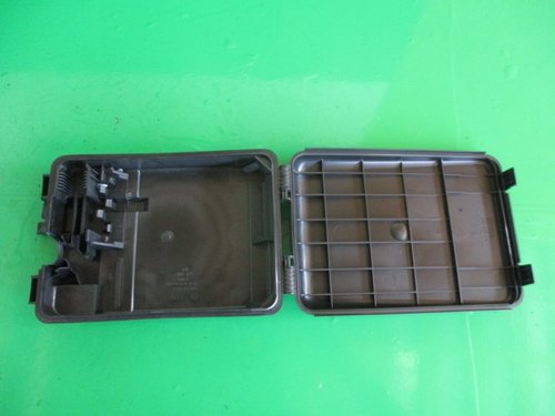 CARCASA CALCULATOR MOTOR / ECU 8D0927613 / 8D0927355A VW PASSAT B5 1.9 TDI FAB. 1996 - 2000 ⭐⭐...