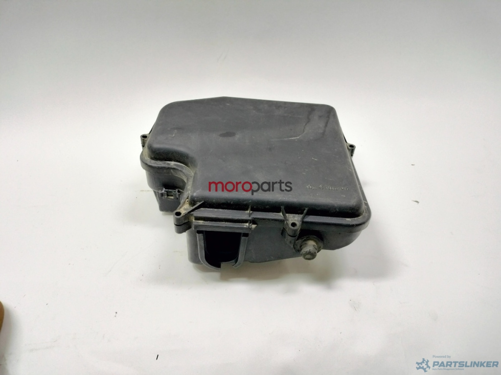 Carcasa calculator motor VOLKSWAGEN PASSAT Variant (3B6) [ 2000 - 2005 ] VAG OEM 8D1907355B / 8D1907613A